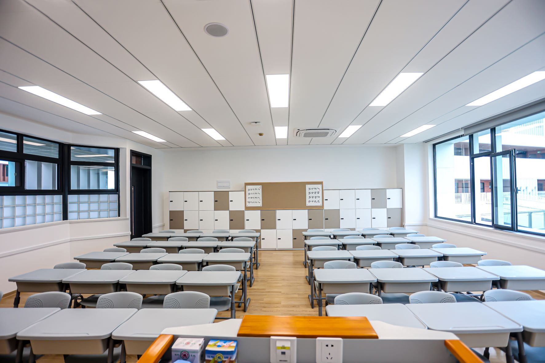 上海青浦兰生复旦学校
